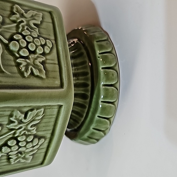 Vintage Ceramic Japan Grapes Leaves Grapevine Indoor Hexagon Pedestal Planter - Picture 8 of 10